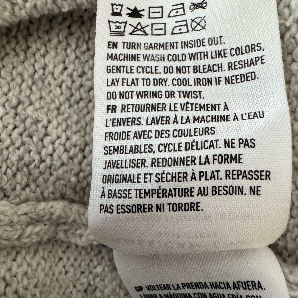 American Eagle Outfitters Pullover Knitted Sweater Gray White size XSmall - Picture 7 of 9